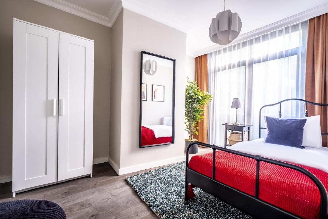 איסטמבול Central Flat With Sleek Interior In Sisli מראה חיצוני תמונה